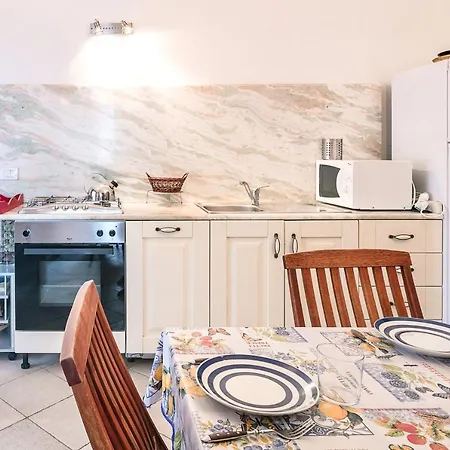 Apartment Le Orchidee 23 Olbia