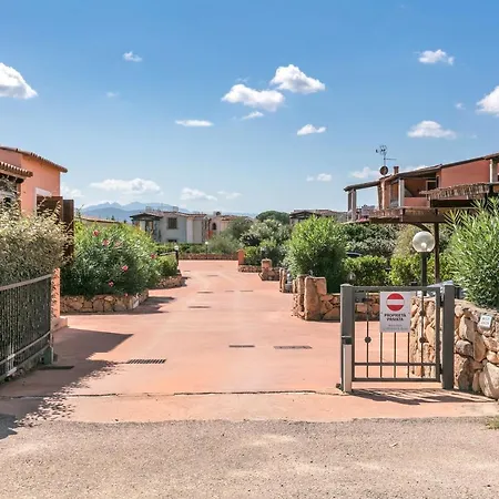 Apartman Le Orchidee 23 *
